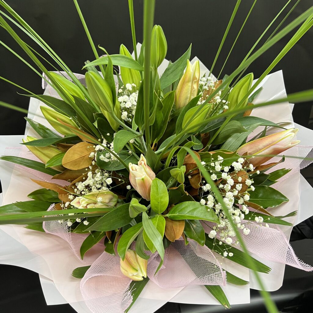Lavish Flowers Online The John Hunter Hospital Florist